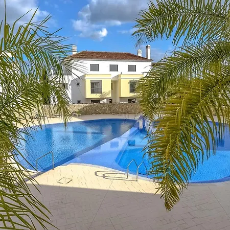 Malva - O Pomar Cabanas de Tavira