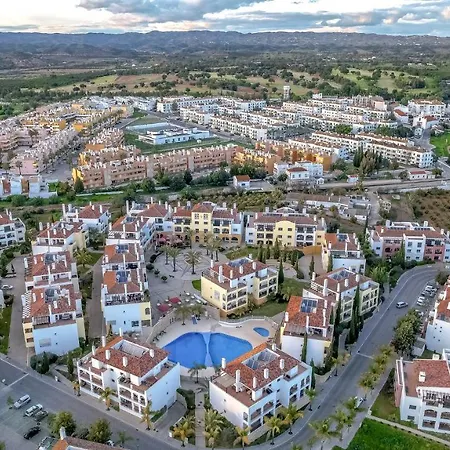 Malva - O Pomar Cabanas de Tavira