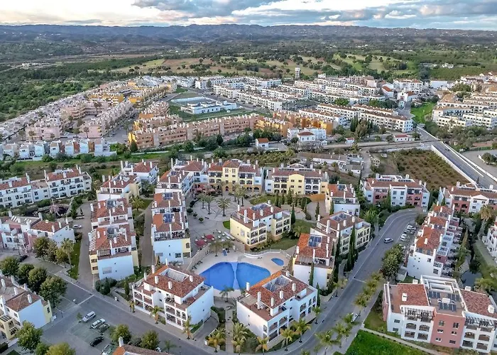Malva - O Pomar Cabanas De Tavira