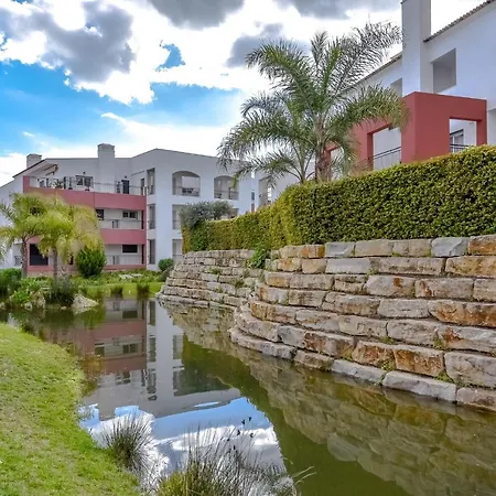 Malva - O Pomar * Cabanas De Tavira